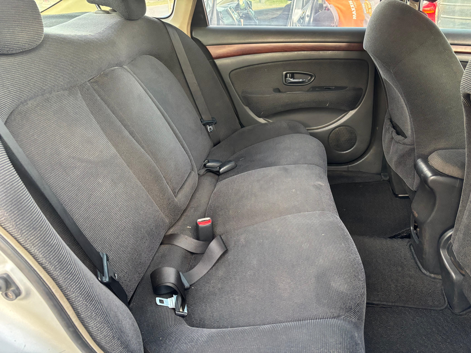 Nissan Bluebird 2010