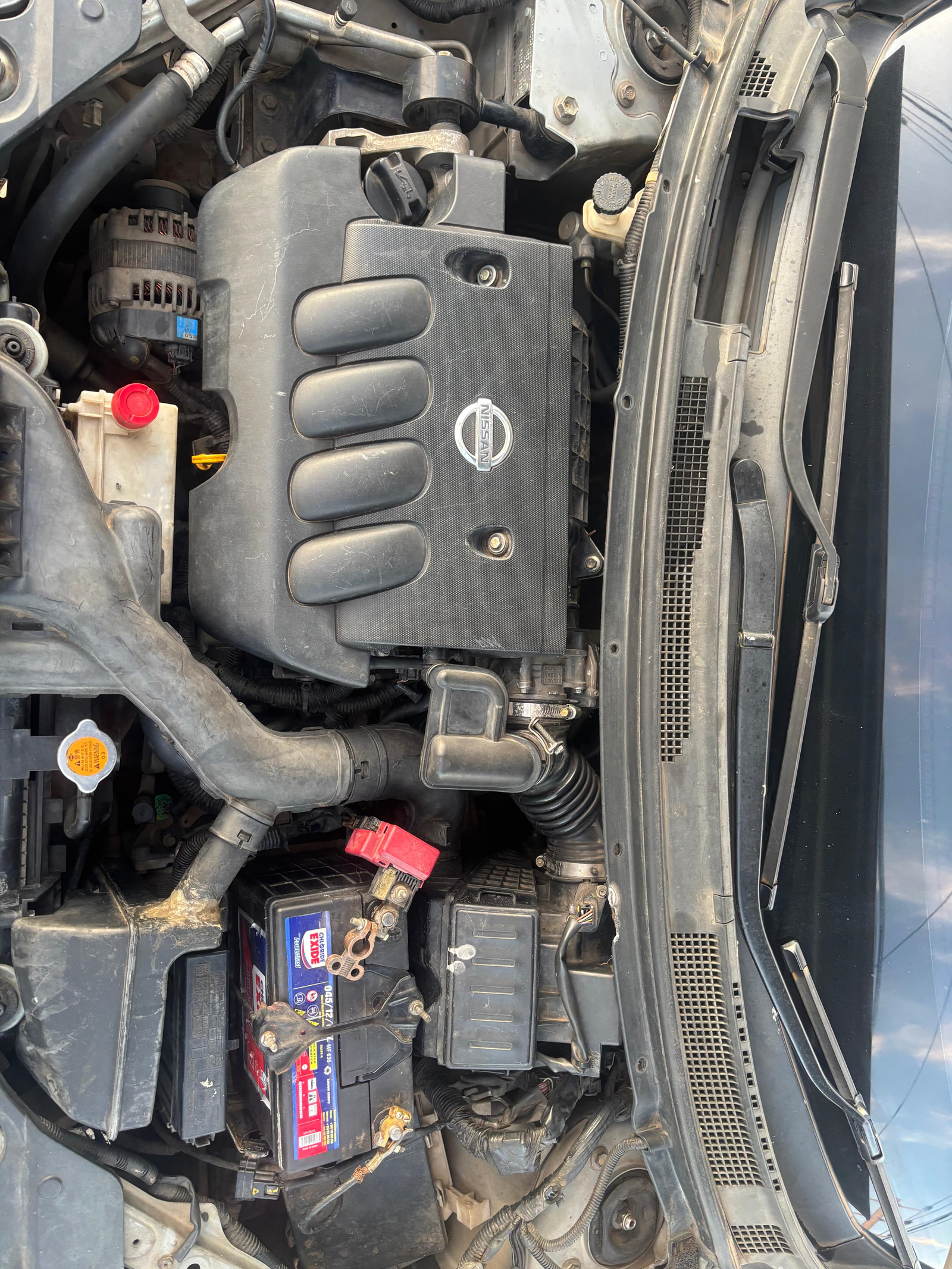 Nissan Bluebird 2010