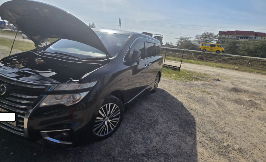 Nissan Elgrand 2014
