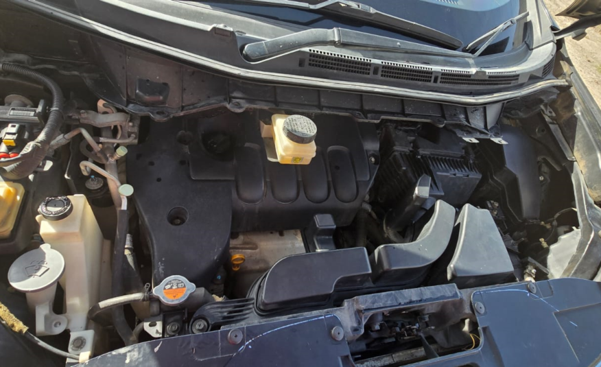 Nissan Elgrand 2014