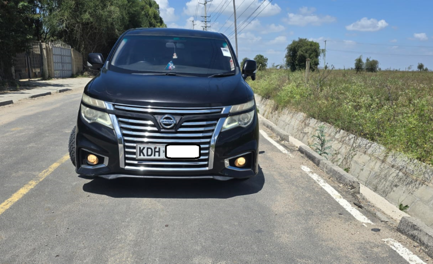Nissan Elgrand 2014