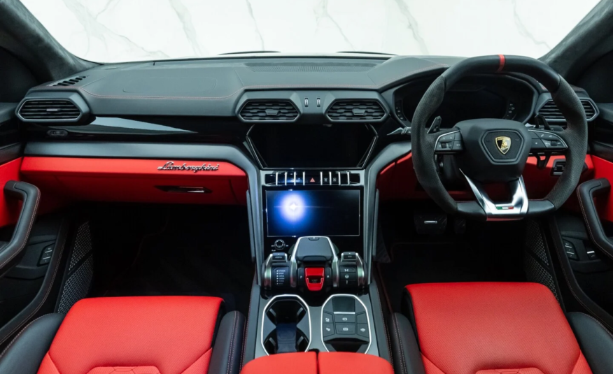 2021 Lamborghini Urus Mansory