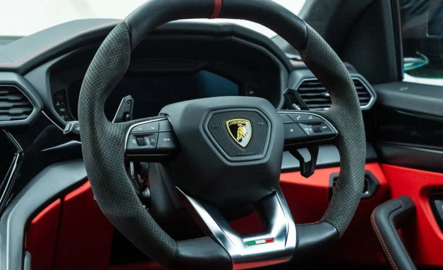 2021 Lamborghini Urus Mansory