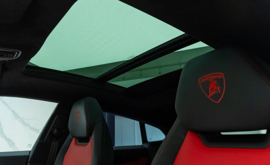 2021 Lamborghini Urus Mansory