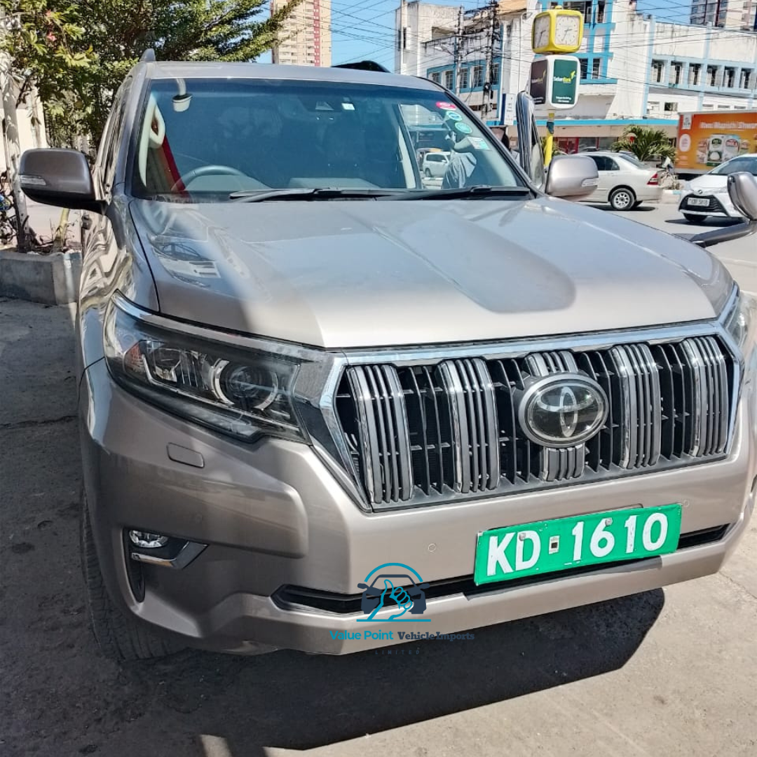 2020 Toyota Land Cruiser Prado TXL