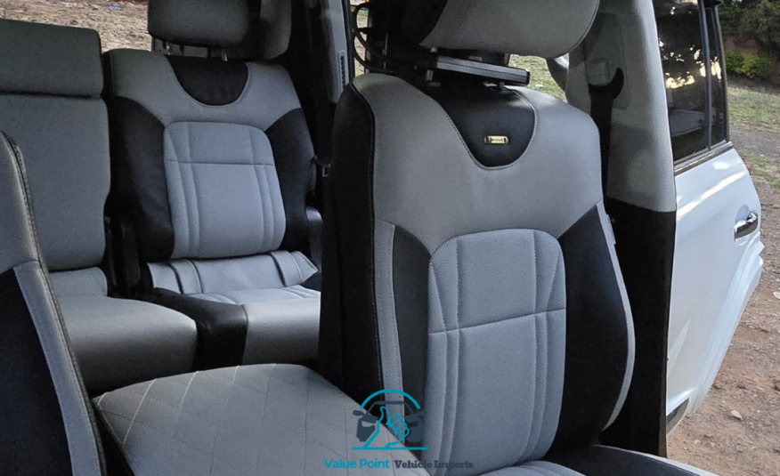 2013 Toyota Land Cruiser LC200