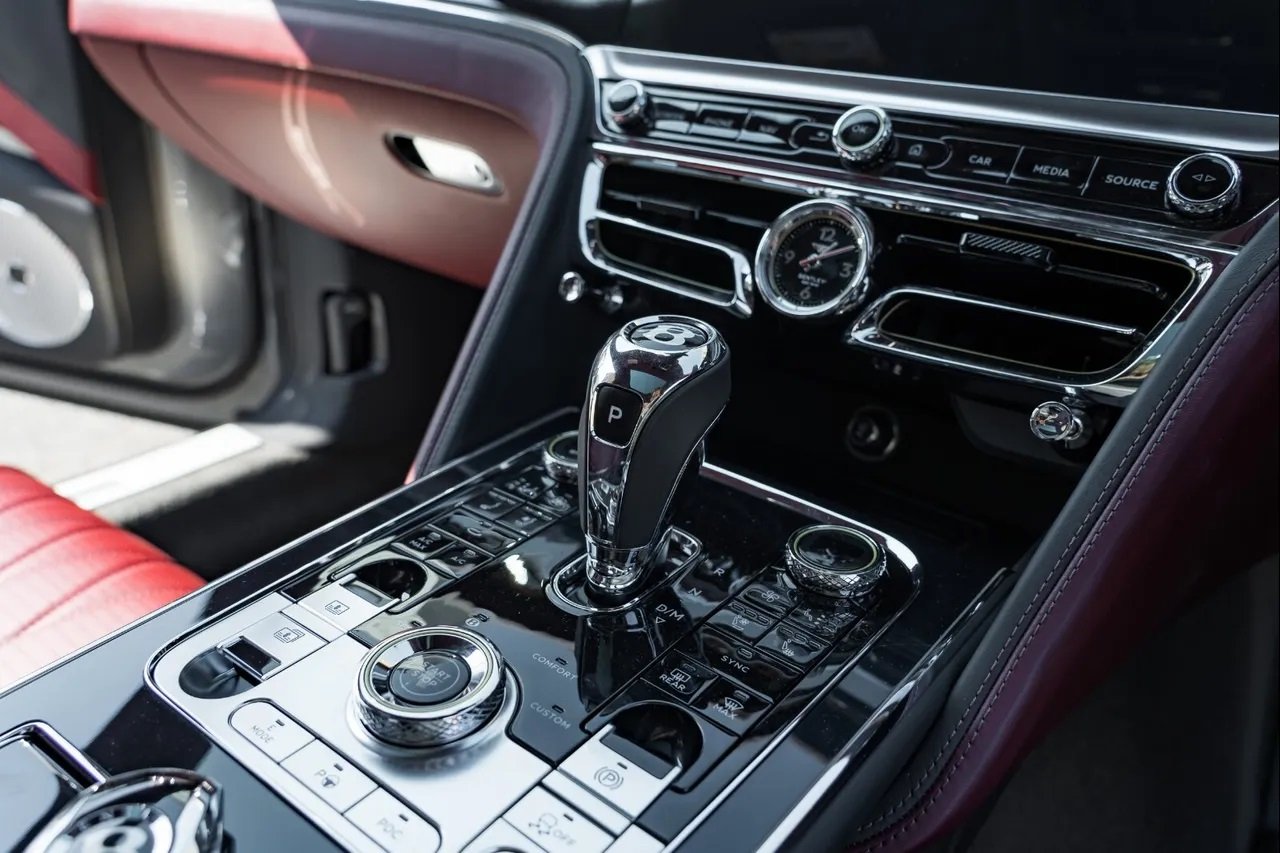 2023 Bentley Flying Spur Azure