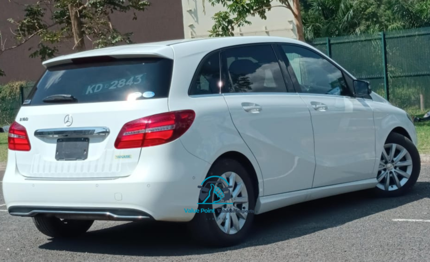 2017 Mercedes-Benz B180 AMG Line