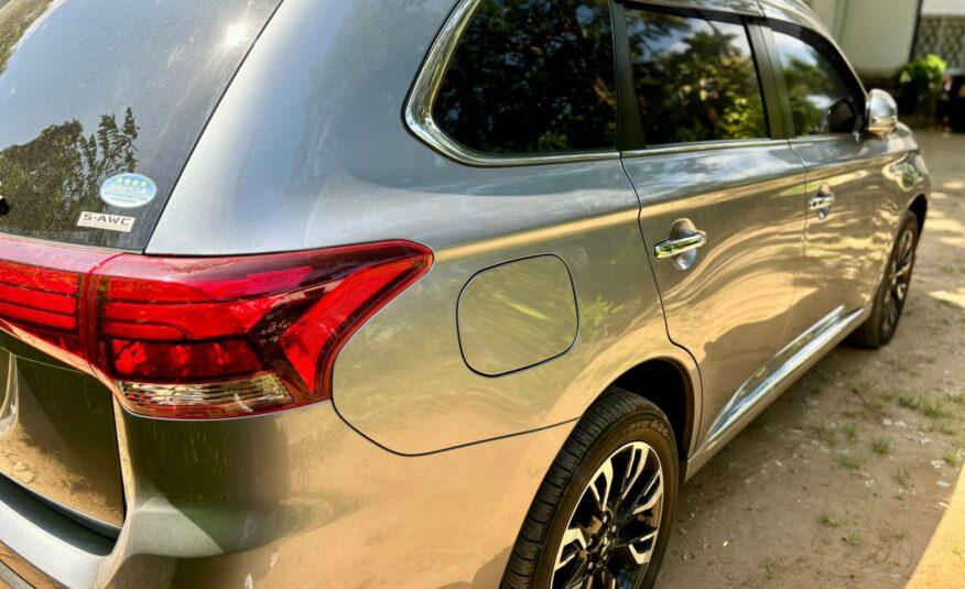 2017 Mitsubishi Outlander PHEV