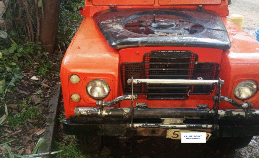 Land Rover Defender 109