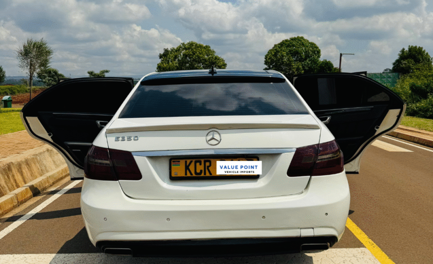 2011 Mercedes-Benz E350