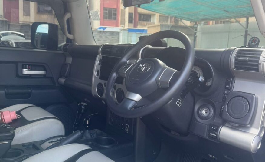 2012 Toyota FJ Cruiser