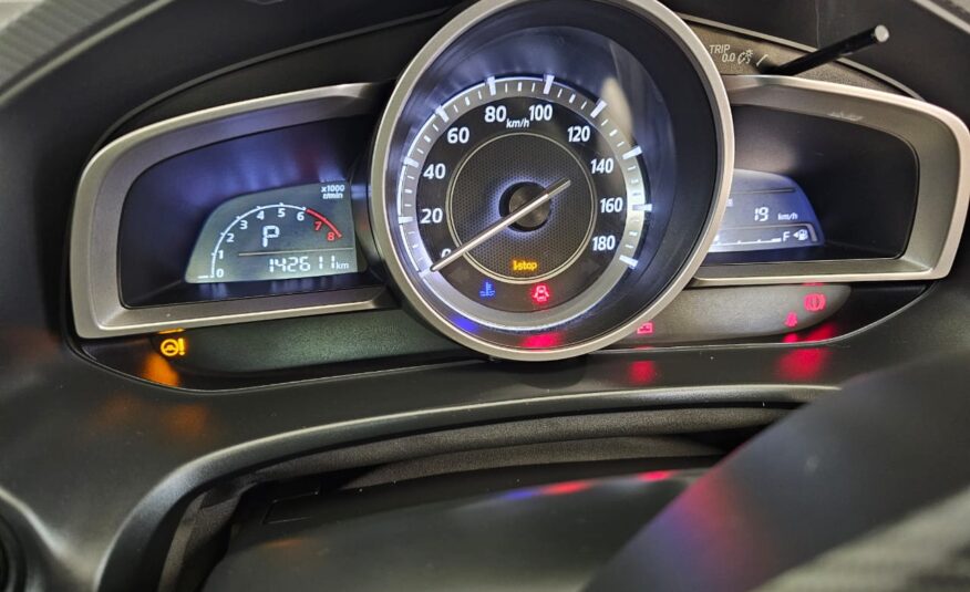 2014 Mazda Axela