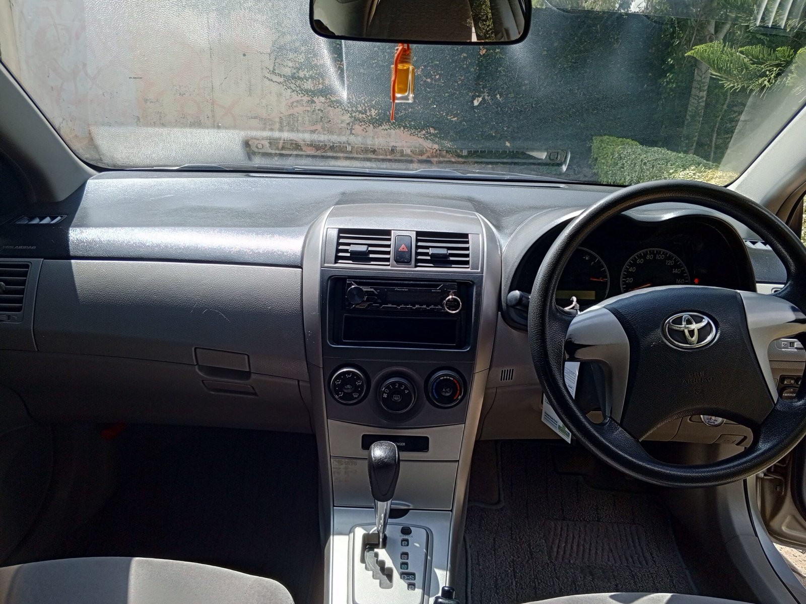 2010 Toyota Axio