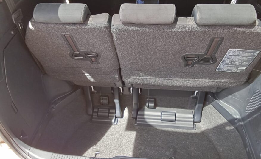 2017 Toyota Estima