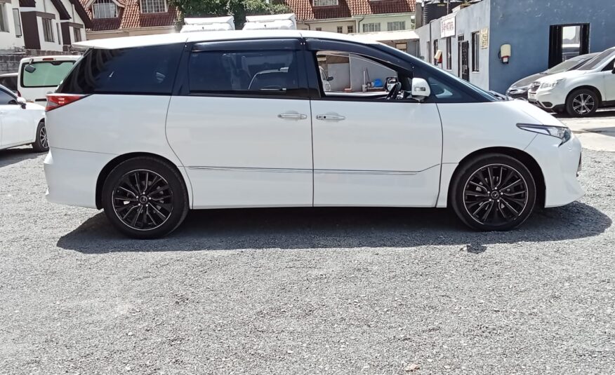 2017 Toyota Estima