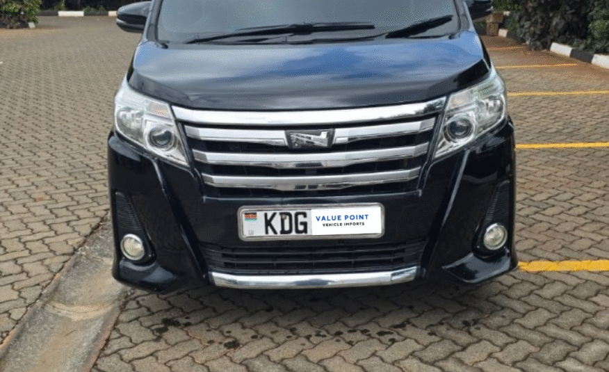 2014 Toyota Noah