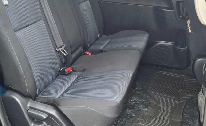 2014 Toyota Noah