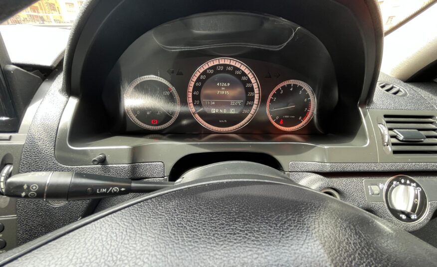 2010 Mercedes-Benz C200