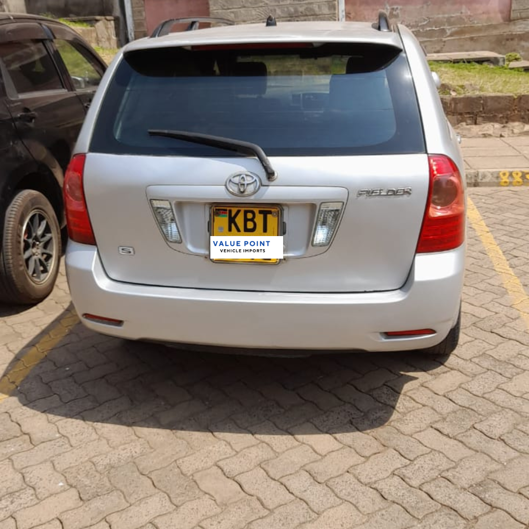 Toyota Fielder 2006
