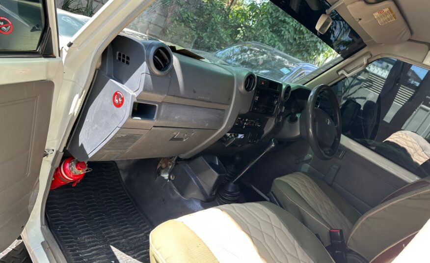 2018 Toyota Land Cruiser Hardtop