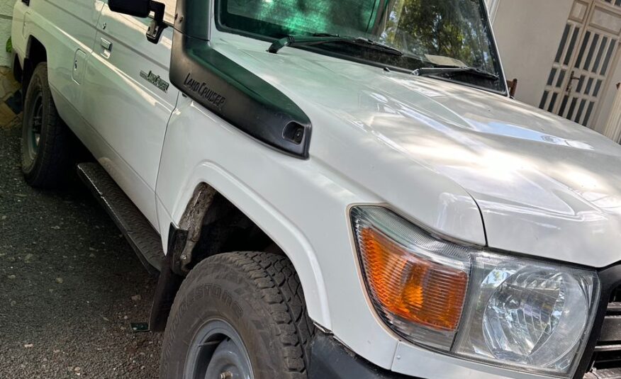 2018 Toyota Land Cruiser Hardtop