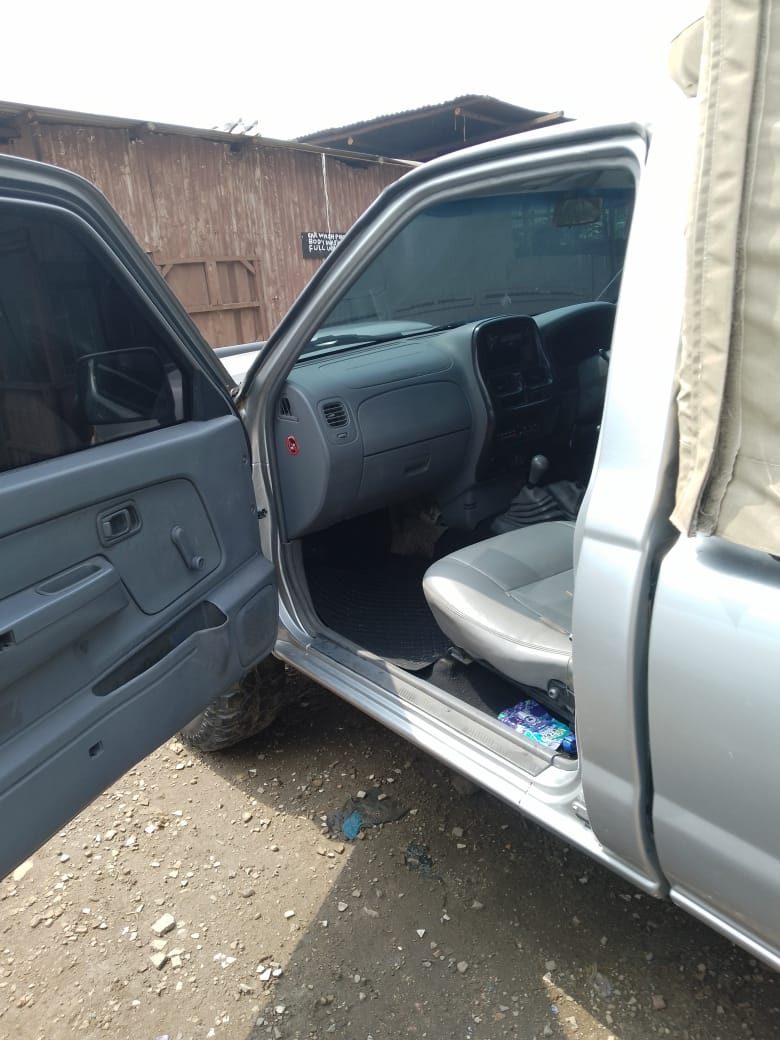2016 Nissan NP300