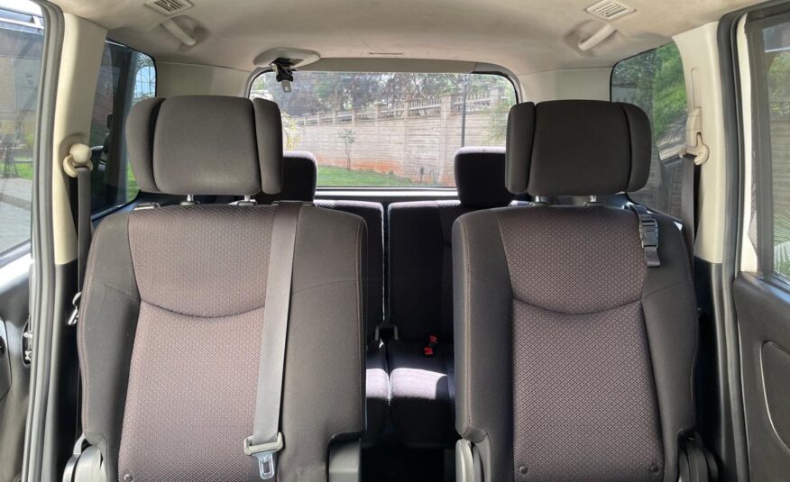 2014 Nissan Serena