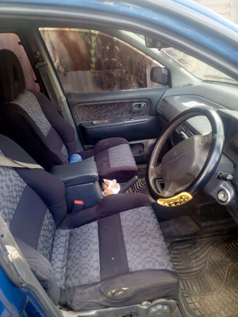 Mitsubishi RVR 1996