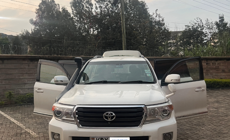 2008 Toyota Land Cruiser V8