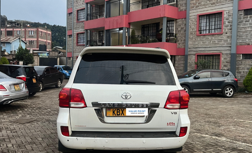 2008 Toyota Land Cruiser V8