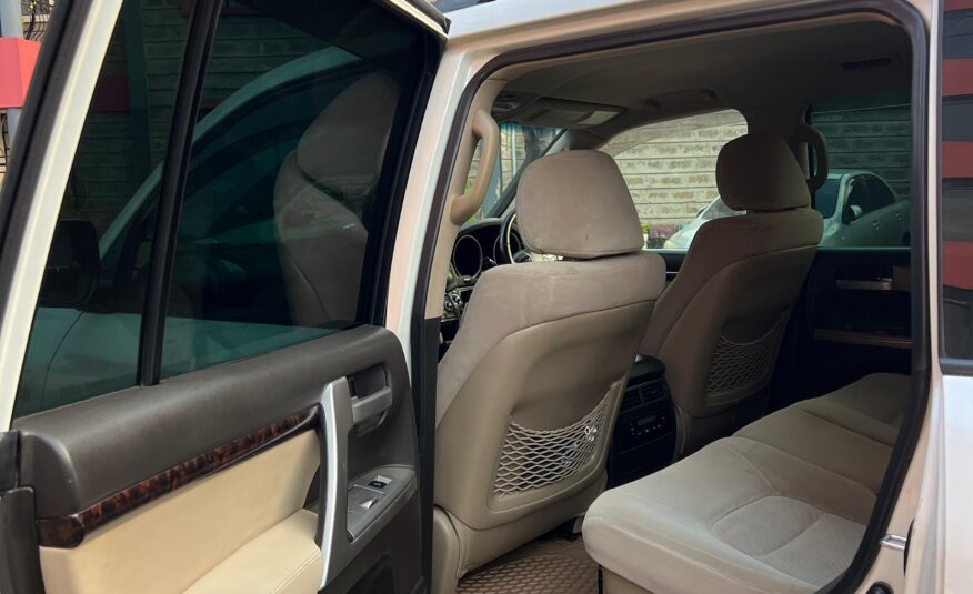 2008 Toyota Land Cruiser V8