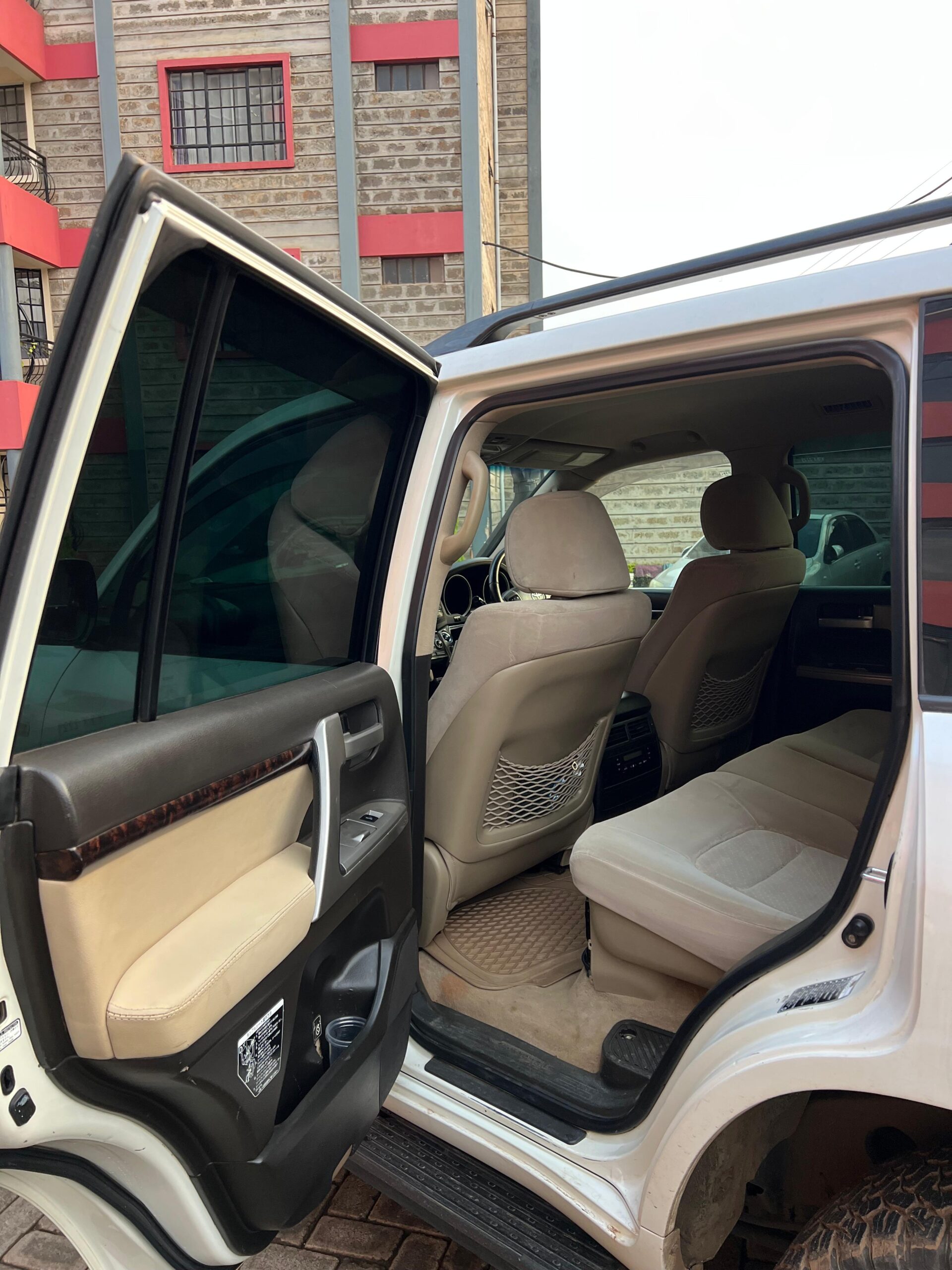 2008 Toyota Land Cruiser V8