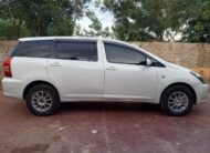 Toyota Wish 2005