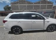 Mitsubishi Outlander 2016